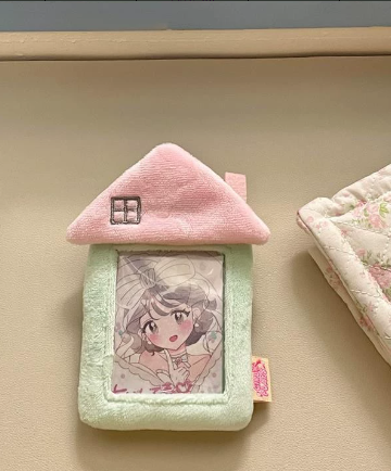 新しいかわいい小さな家ぬいぐるみカードホルダー、小さなカード収納ペンダント